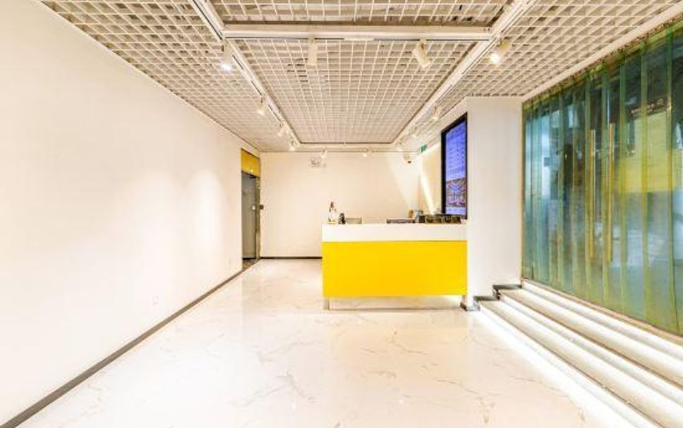 Meja Penyambut Tetamu Gambar