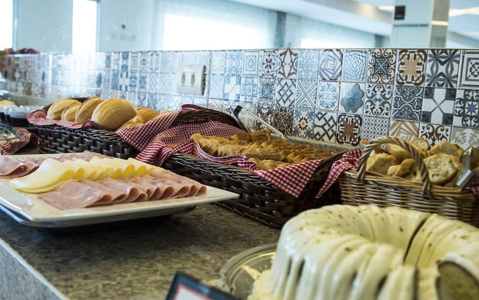 Buffet Gambar