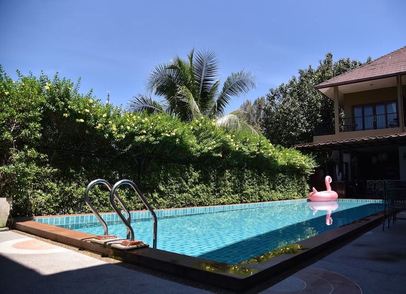 Kolam renang Gambar