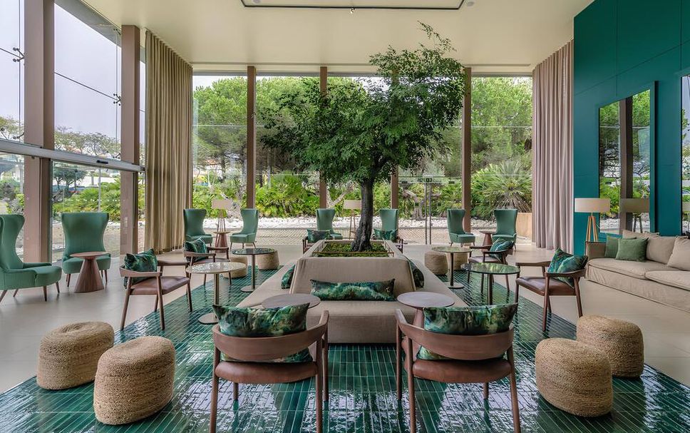 Balai Menunggu Gambar