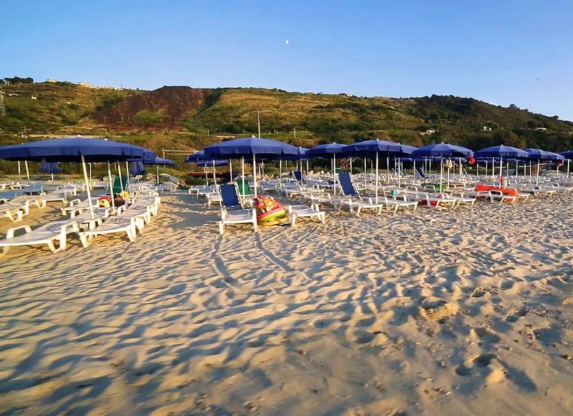 Pantai Gambar