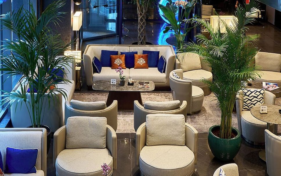 Balai Menunggu Gambar