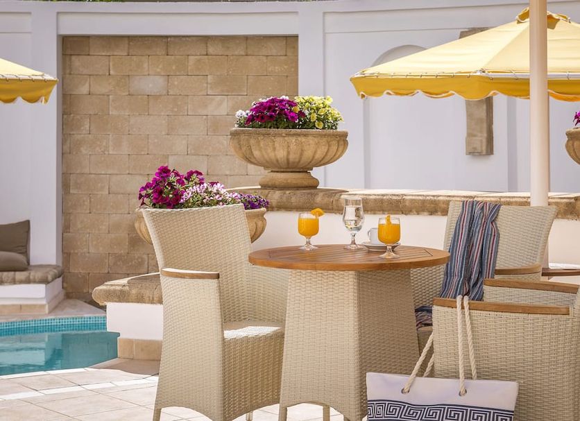 Patio Gambar
