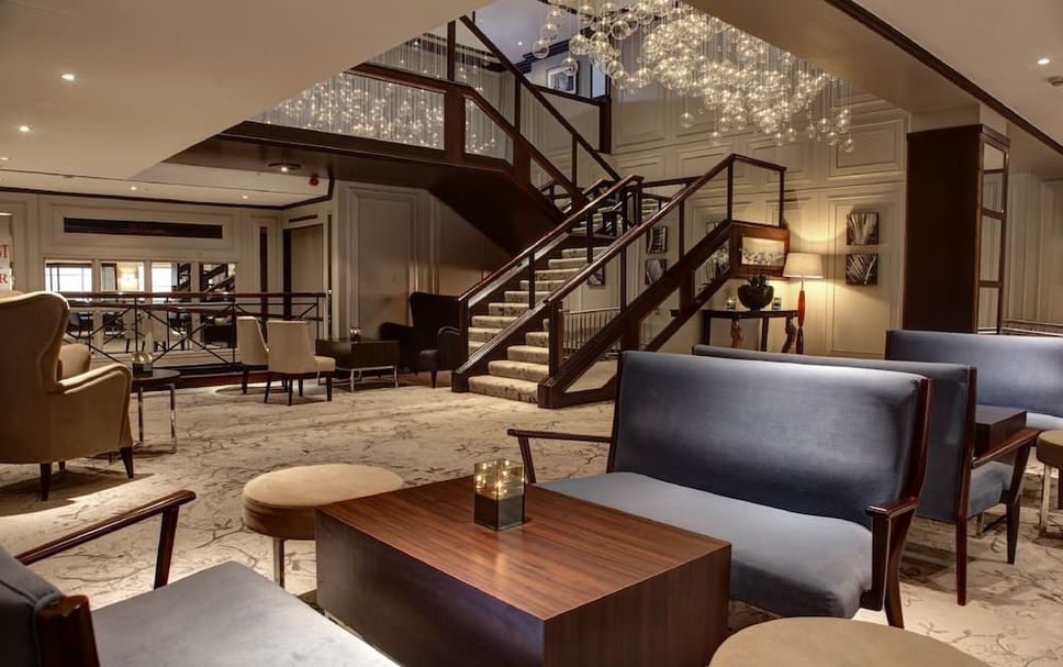 Balai Menunggu Gambar