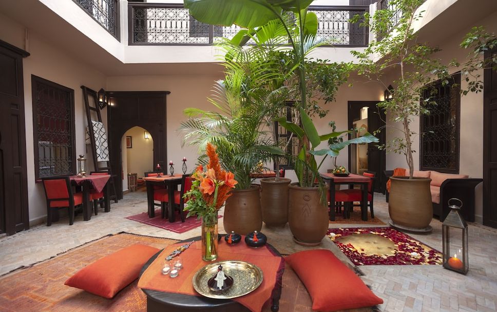 Patio Gambar