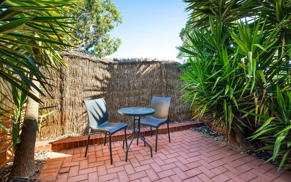 Patio Gambar