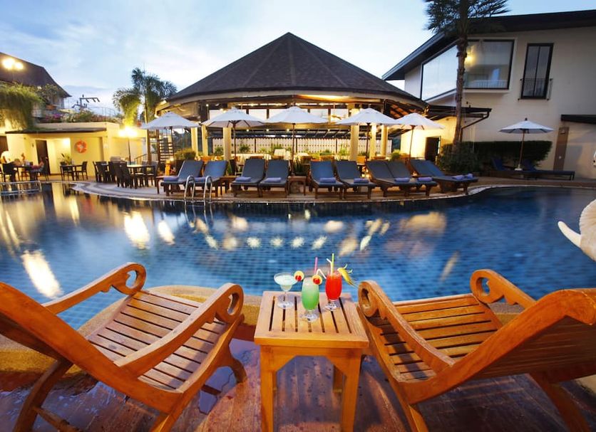 Kolam renang Gambar