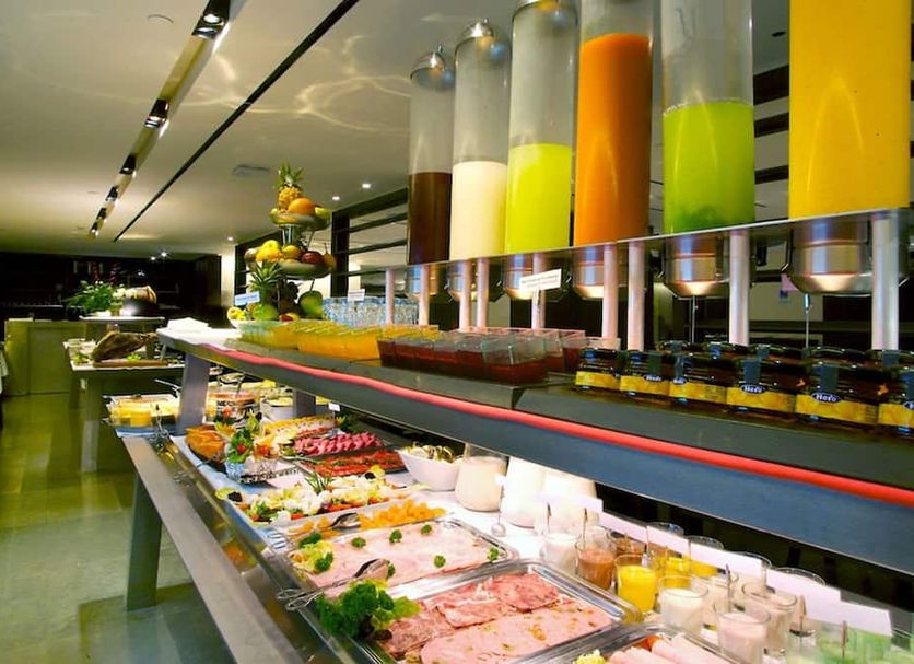 Buffet Gambar