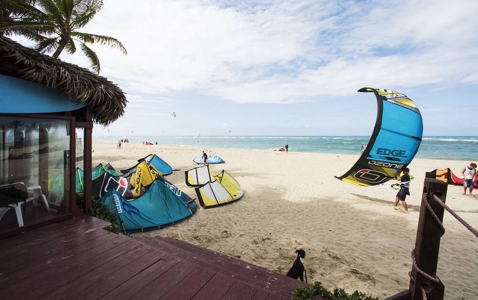 Pantai Gambar