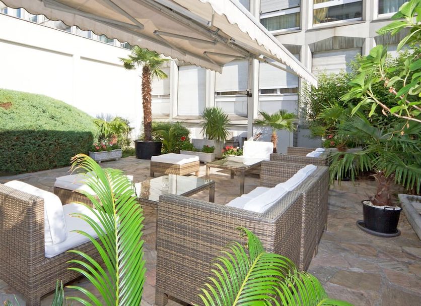 Patio Gambar