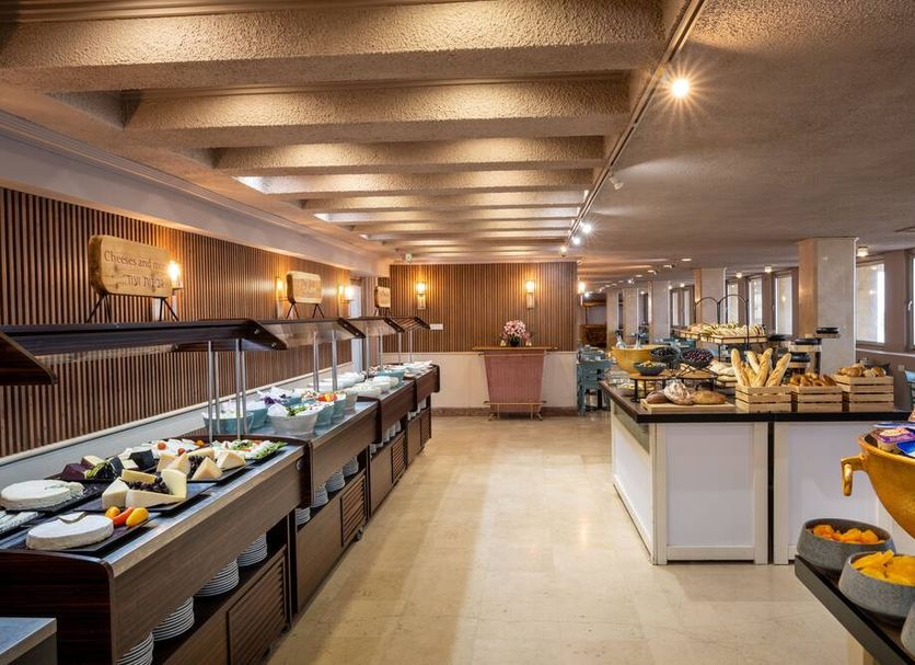 Buffet Gambar
