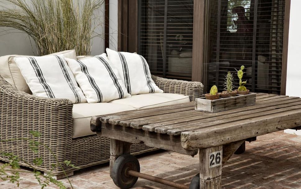Patio Gambar