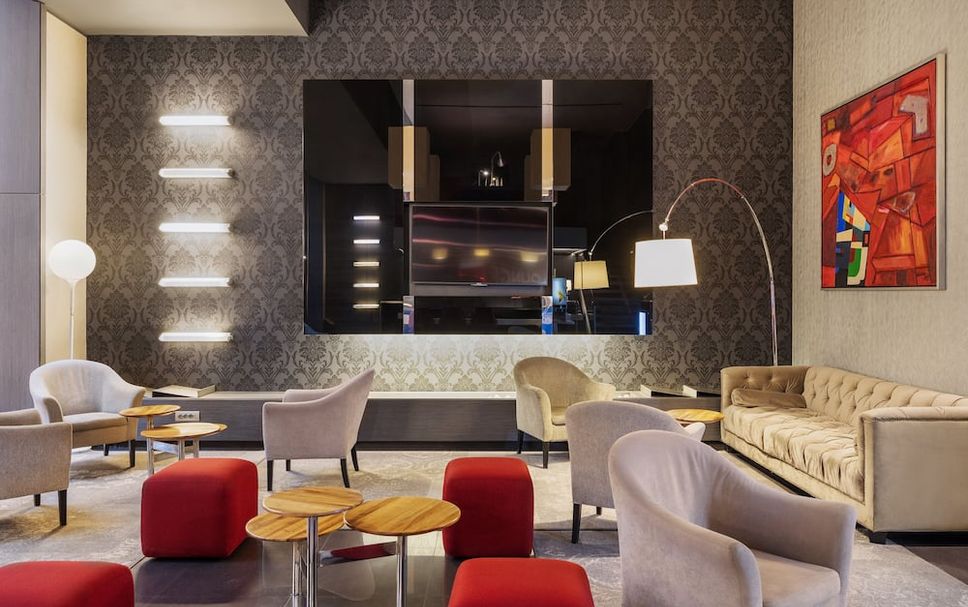 Balai Menunggu Gambar