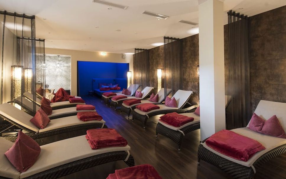 Balai Menunggu Gambar