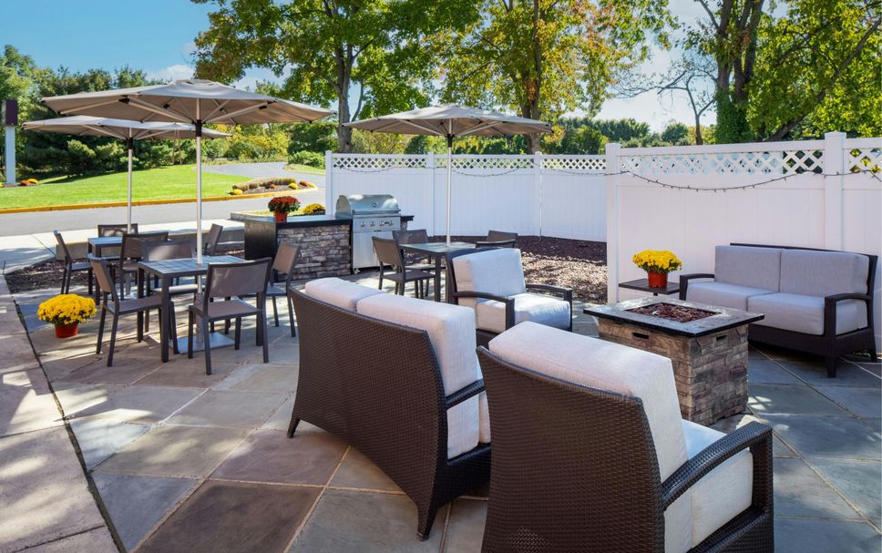 Patio Gambar