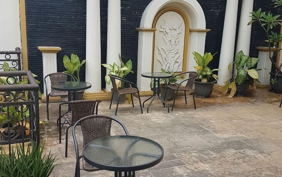 Patio Gambar