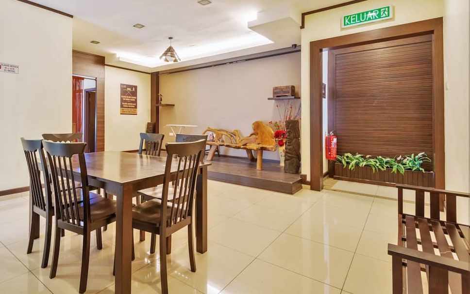 Ruang Makan Gambar