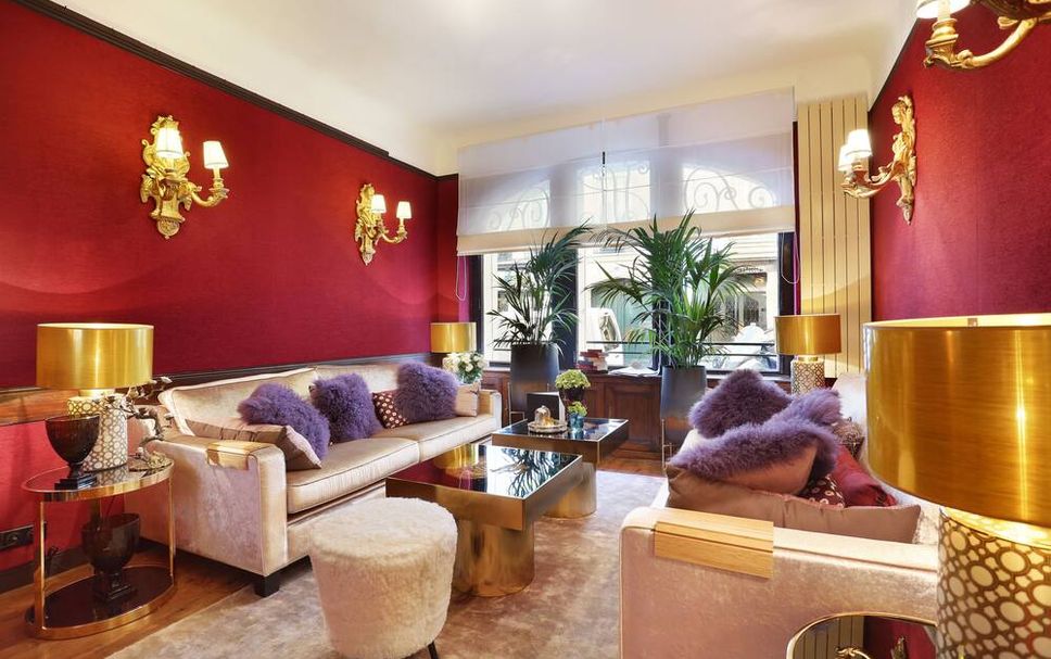 Balai Menunggu Gambar