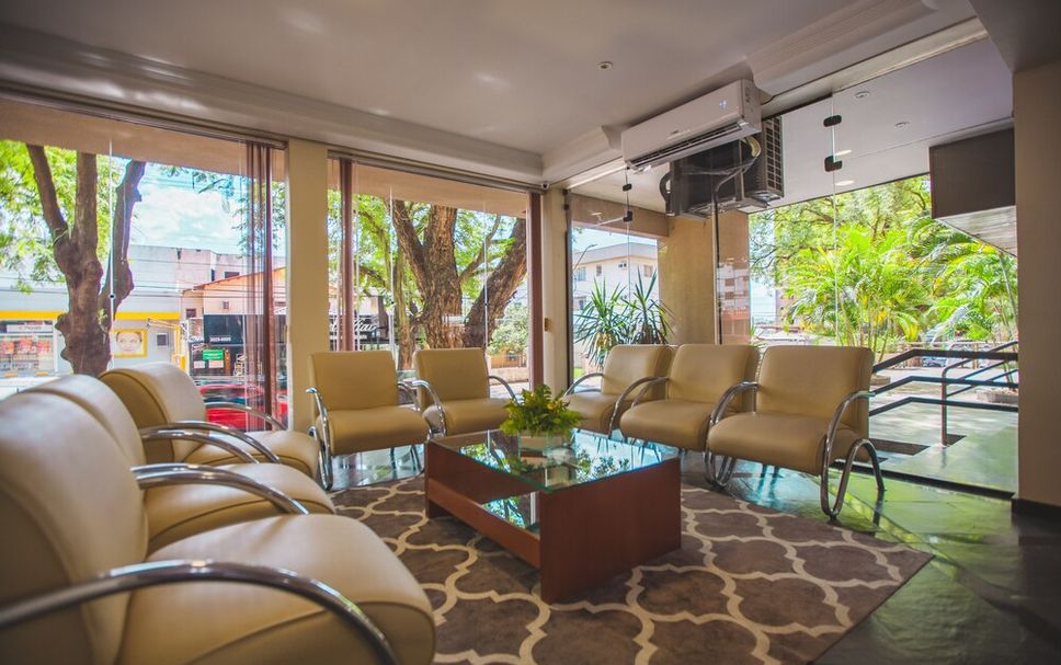 Balai Menunggu Gambar