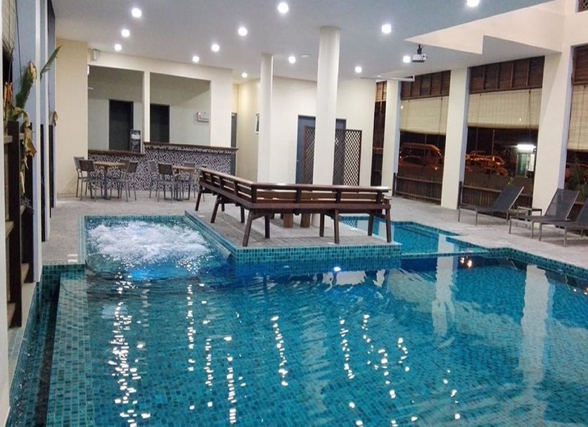 Kolam renang Gambar