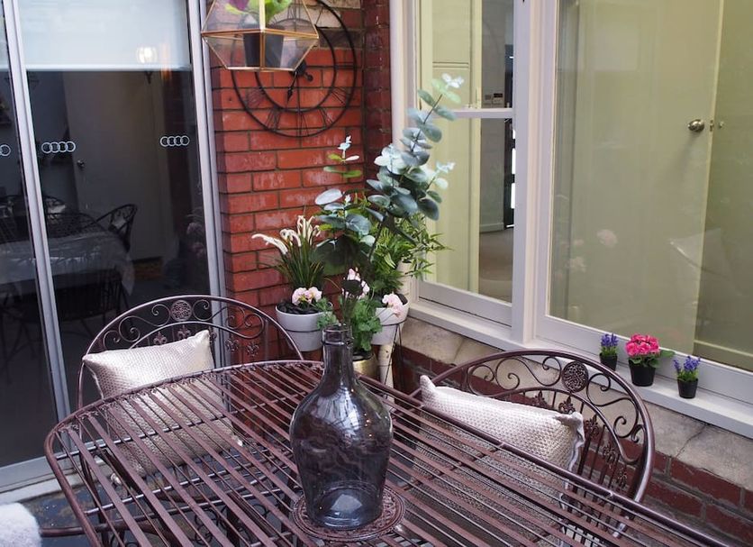 Patio Gambar