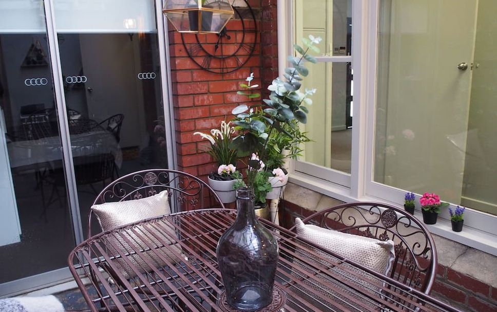 Patio Gambar
