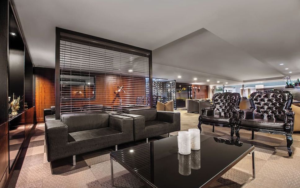 Balai Menunggu Gambar