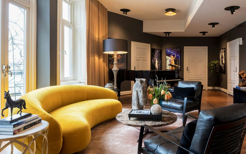 Balai Menunggu Gambar