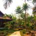 Pemandangan luar