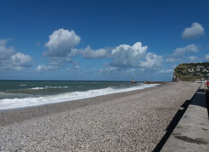 Pantai Gambar