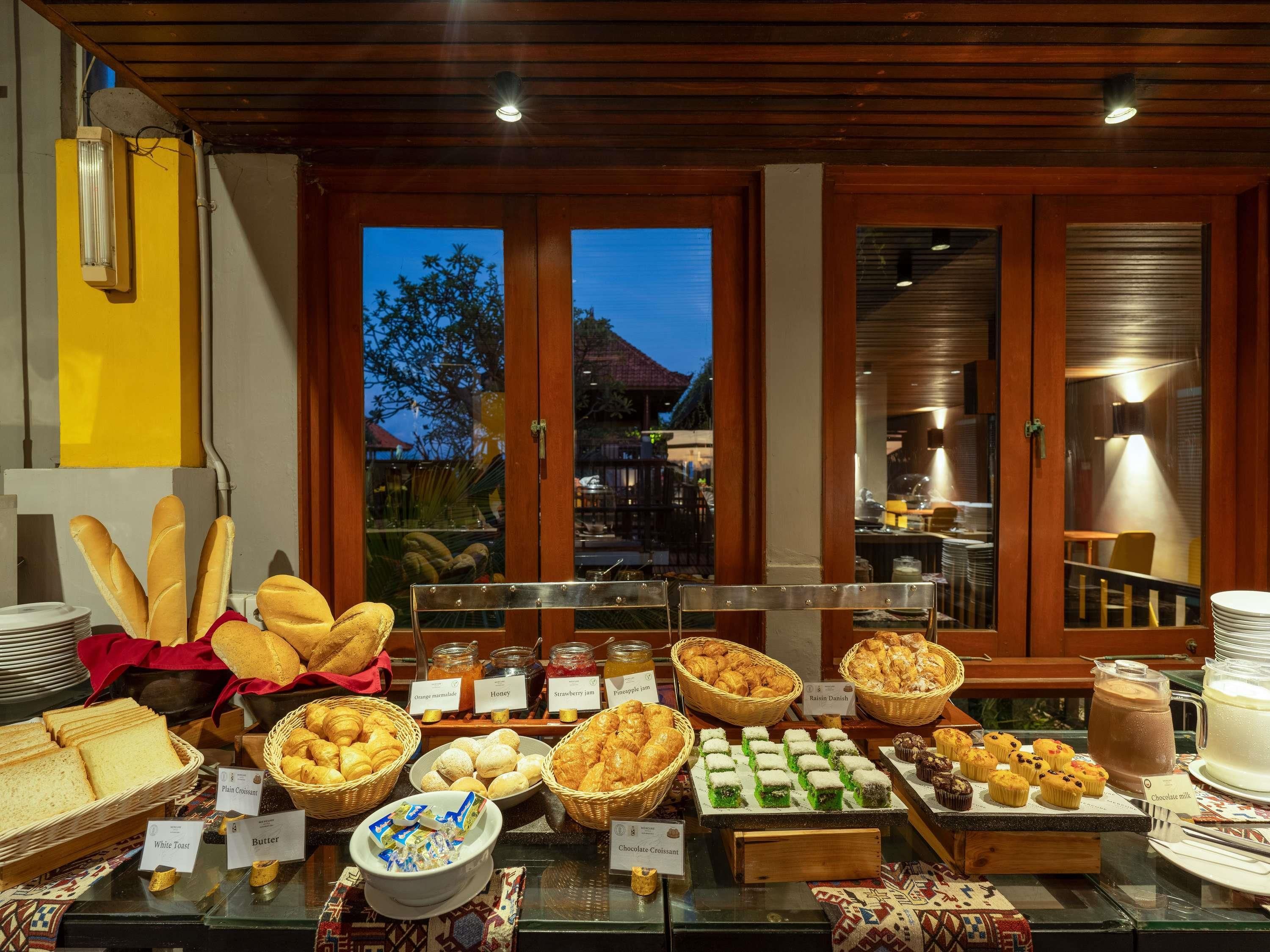 Buffet Gambar