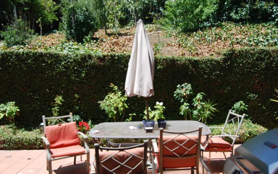 Patio Gambar