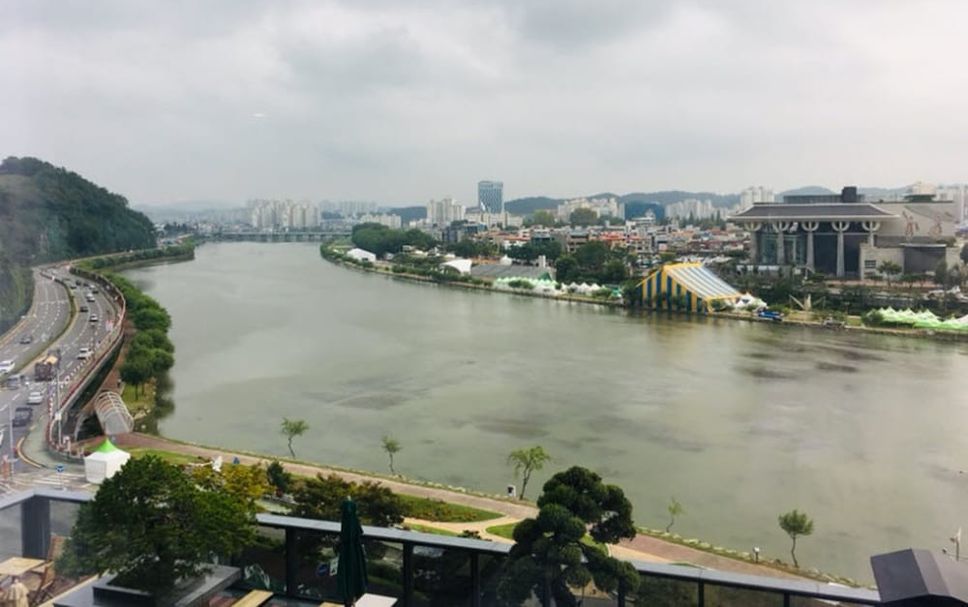 Pemandangan luar Gambar