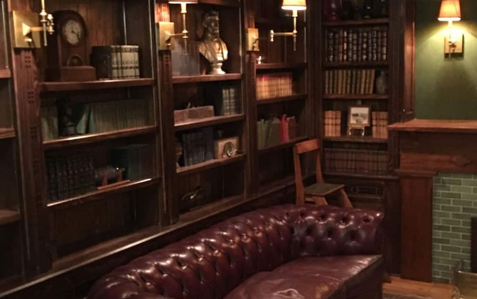 Balai Menunggu Gambar