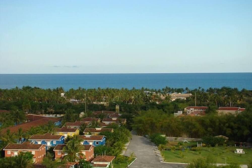 Pemandangan luar