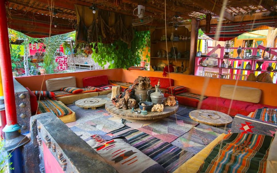 Balai Menunggu Gambar