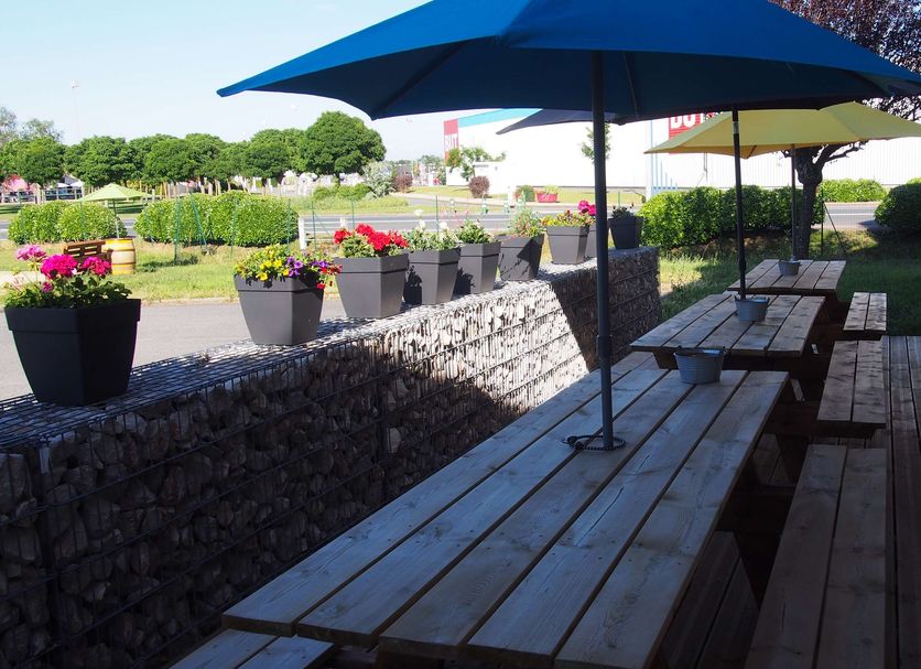 Patio Gambar