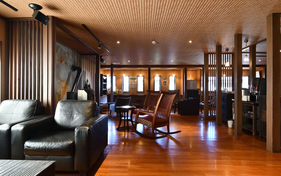 Balai Menunggu Gambar