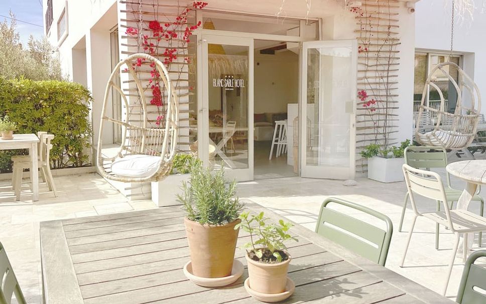 Patio Gambar