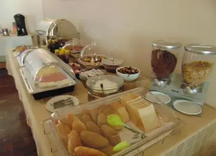 Buffet Gambar