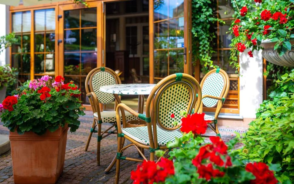 Patio Gambar