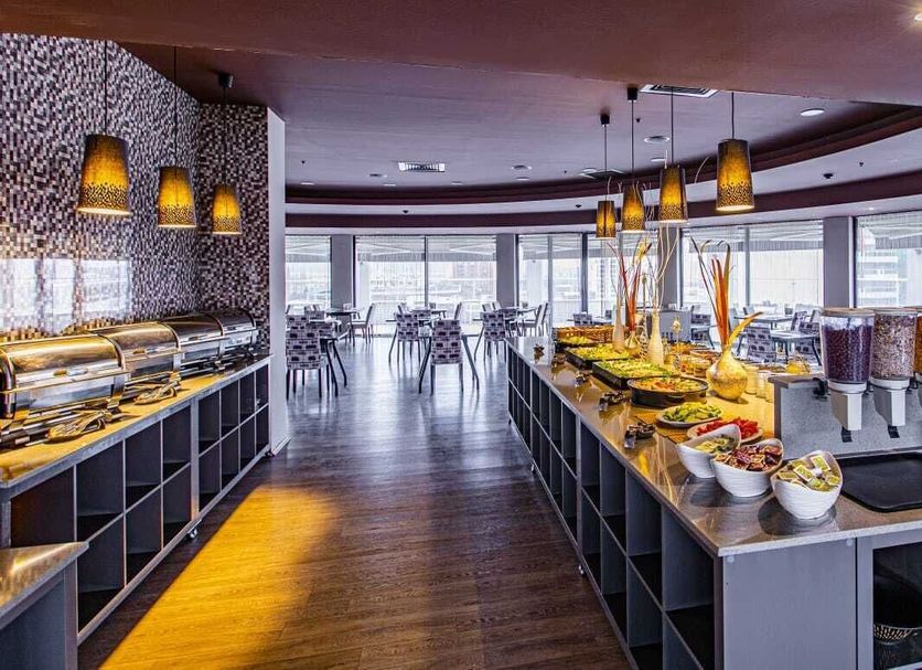 Buffet Gambar