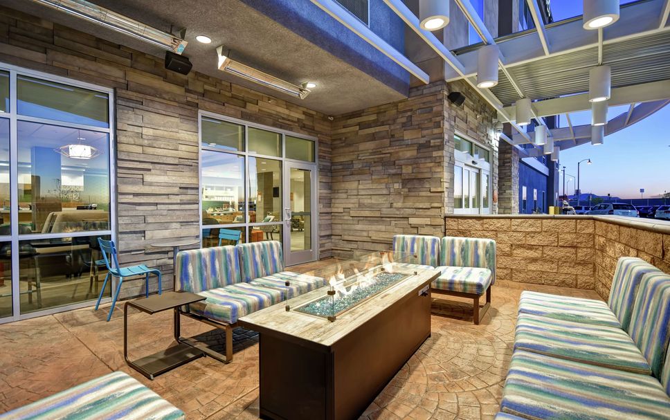 Patio Gambar