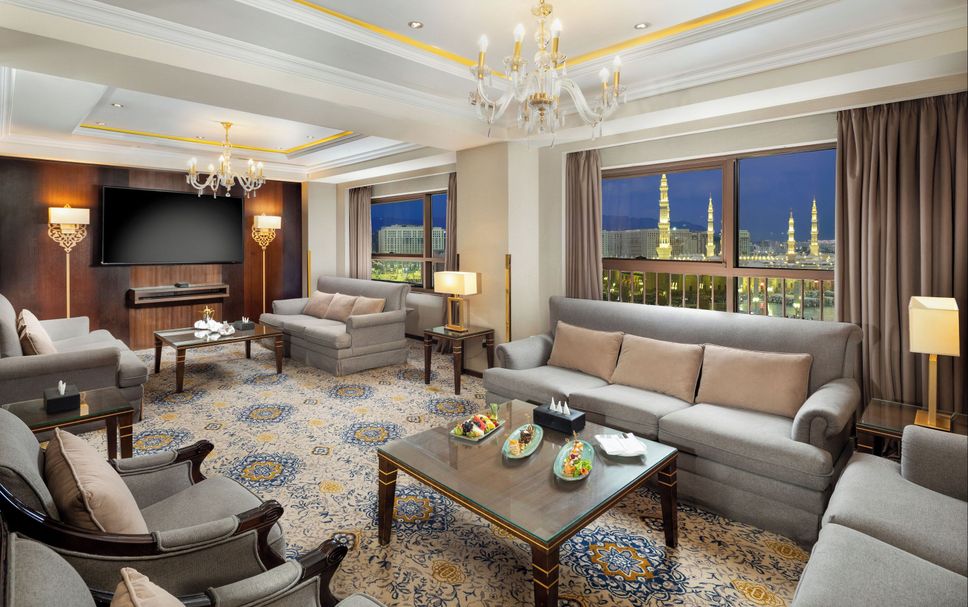 Balai Menunggu Gambar