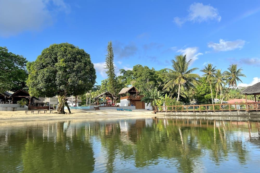 Pemandangan luar