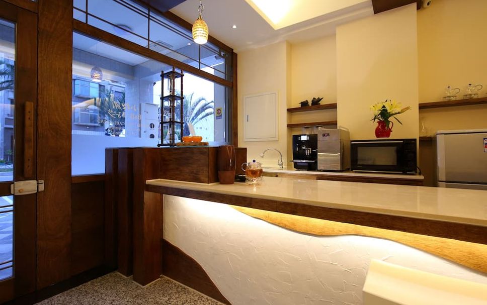 Meja Penyambut Tetamu Gambar