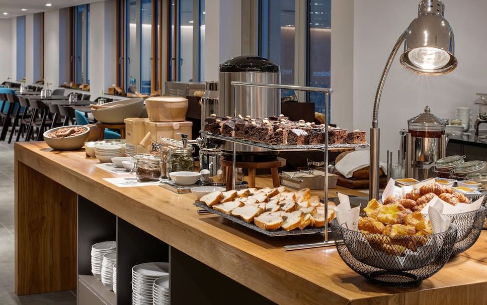 Buffet Gambar