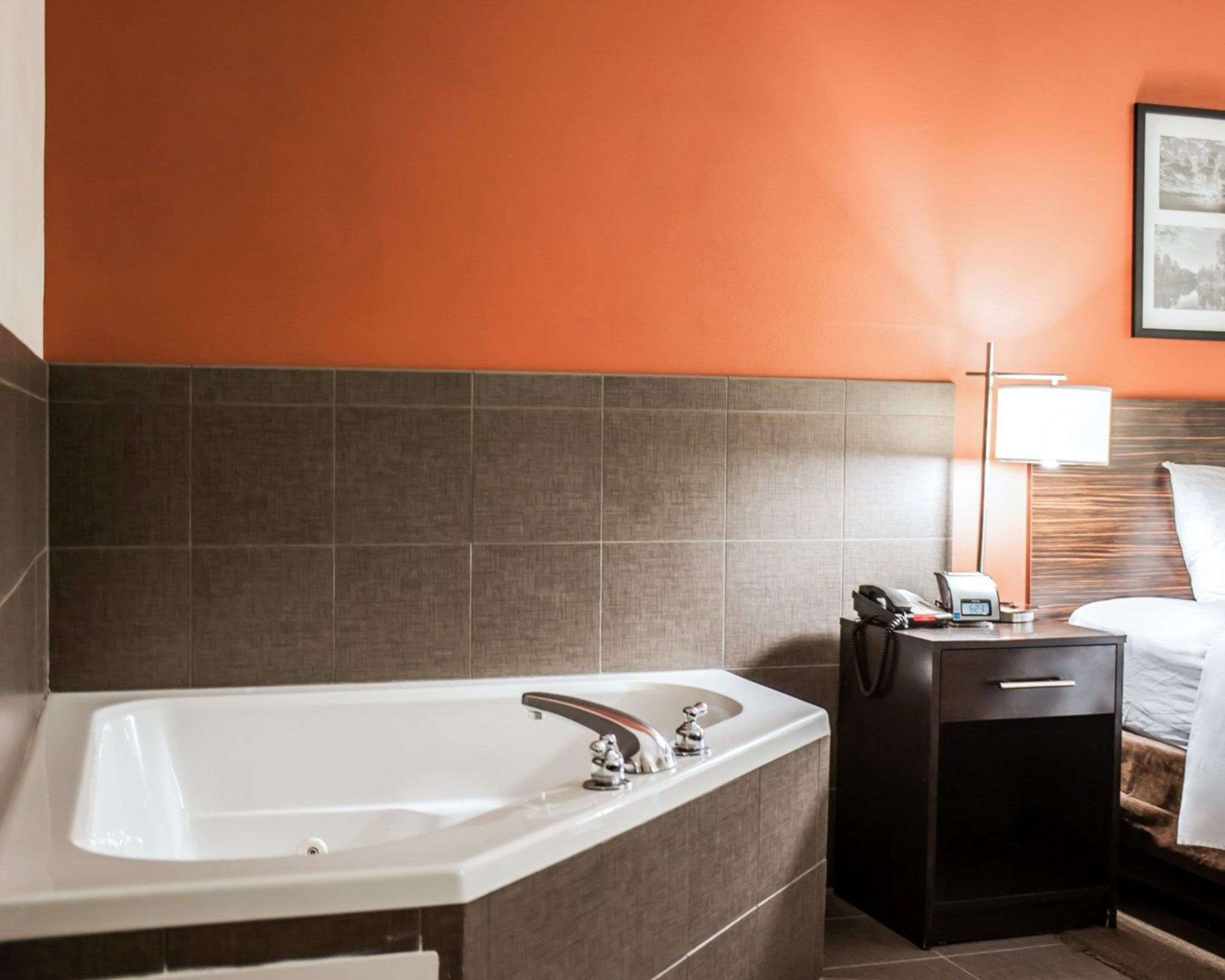 Hotel amenity