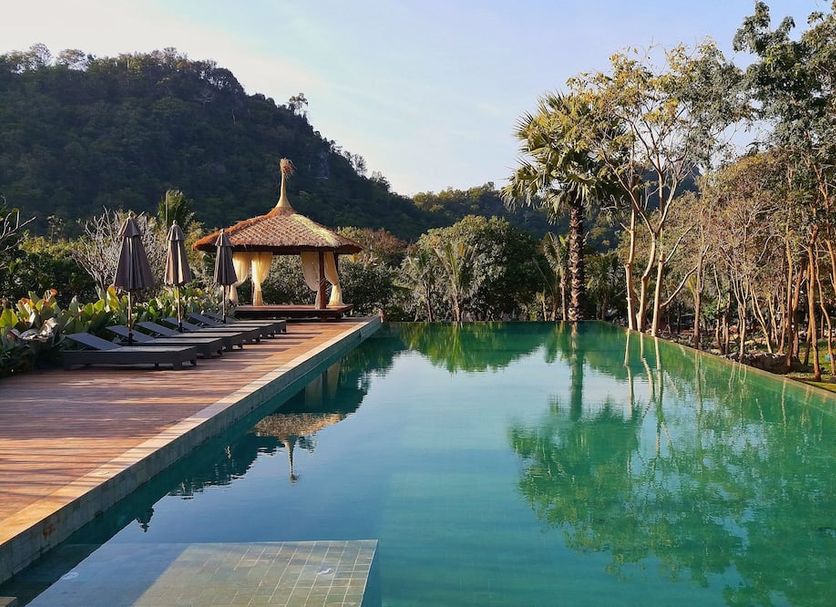 Kolam renang Gambar