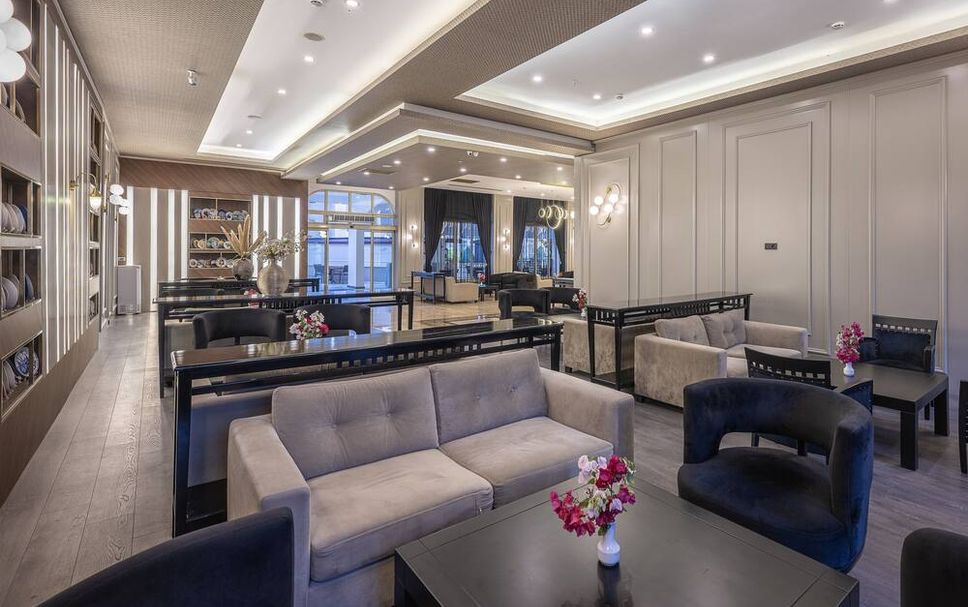 Balai Menunggu Gambar